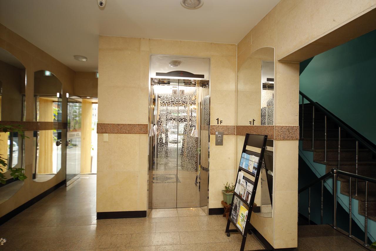 Ekonomy Hotel Мокпхо Екстер'єр фото